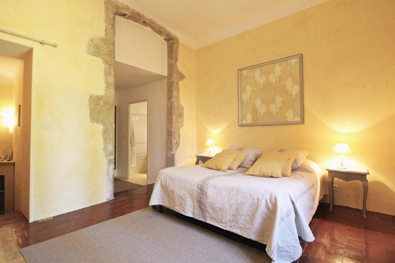 Domaine La Carraire Bed & Breakfast Lauris Екстериор снимка