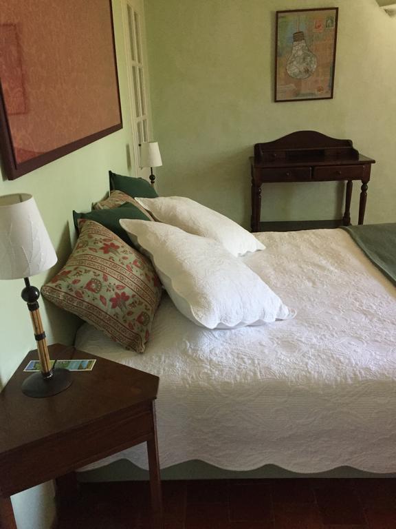 Domaine La Carraire Bed & Breakfast Lauris Екстериор снимка