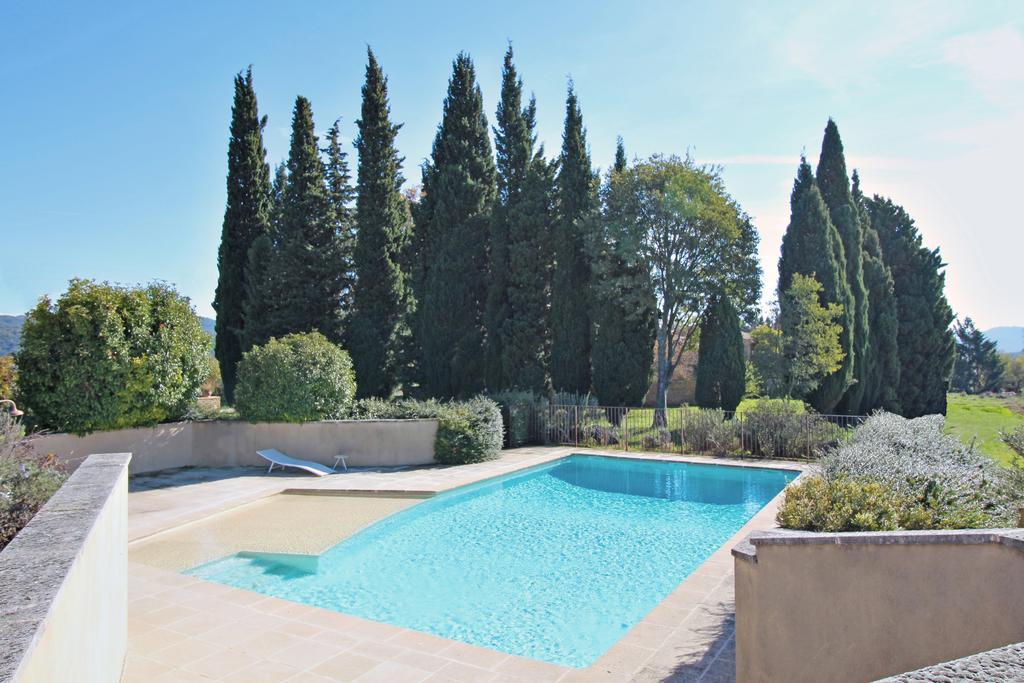 Domaine La Carraire Bed & Breakfast Lauris Екстериор снимка